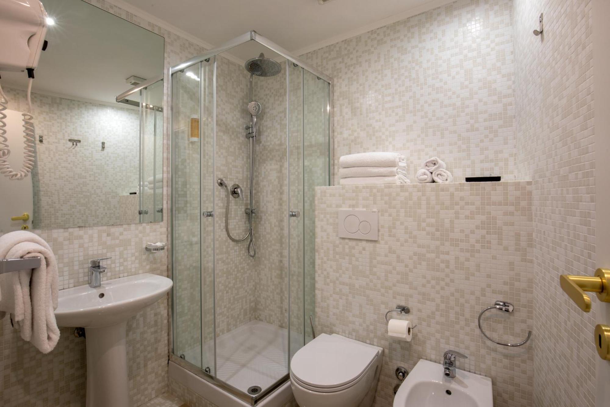 Amalia Suites By Remember רומא מראה חיצוני תמונה